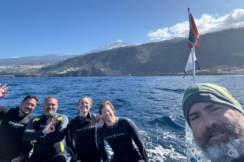 TUBO VERTICAL  - Santa Cruz de Tenerife Roque de Garachico  España