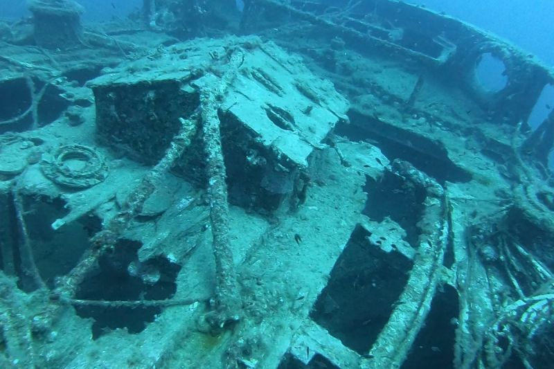  MV HELLESPONT WRECK - MALTA -  Sliema pitch Malta