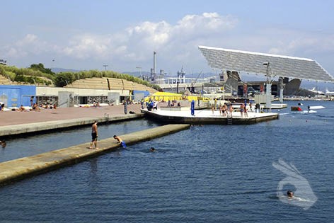 NOCTURNA BANYS DEL FORUM - BARCELONA - Barcelona Port forum España