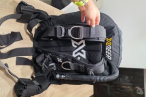 Ala Xdeep Zeos 38 Deluxe aluminio con bolsillos de lastre