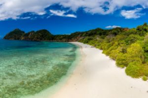 ELEPHANT HEAD ROCK – KOH SIMILAN – ISLAS SIMILAN - TAILANDIA -  Tap Lamu Pier Thailand foto 2