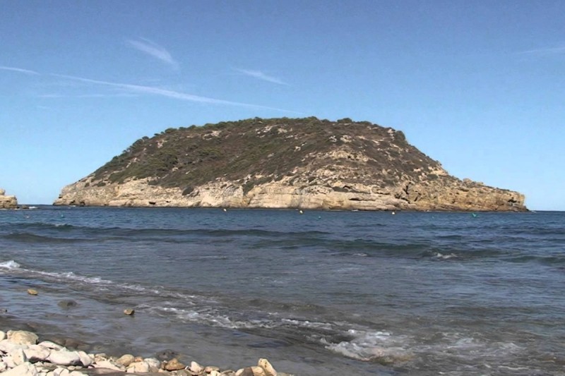 CARA NORTE DE LA ISLA DEL PORTIXOLL - Alicante Javea Spain